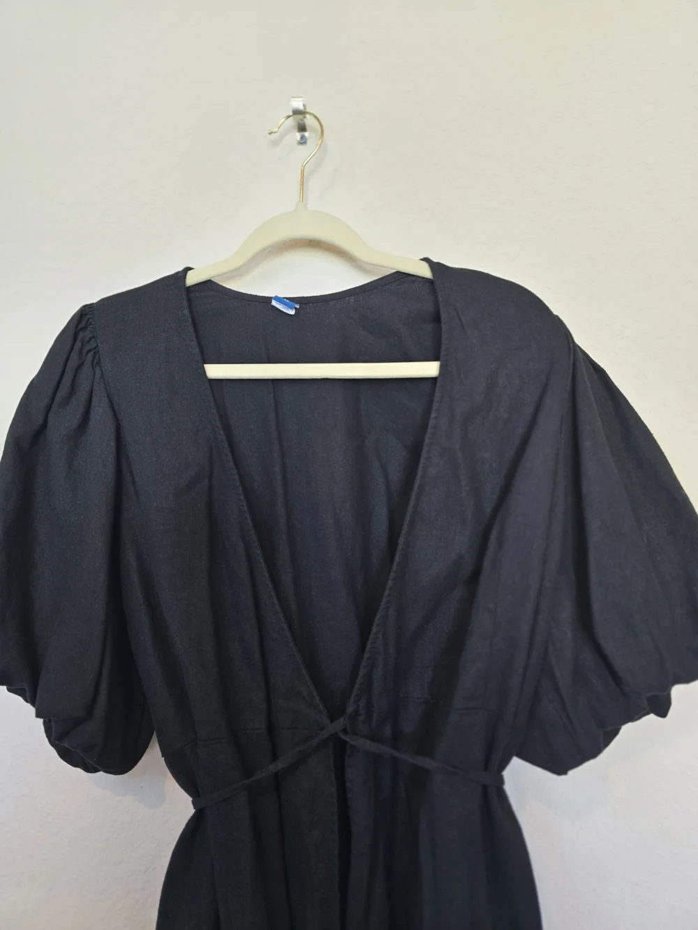 Old Navy Black Puff-Sleeve V-Neck Midi Wrap Dress Sz XL - Picture 3 of 6